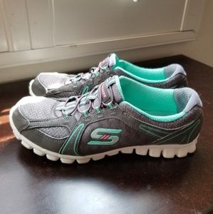 Skechers Sneakers 7.5